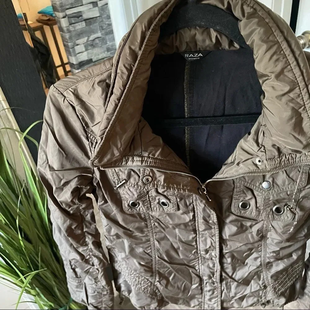 RAZA green utility jacket - Picture 6 of 14